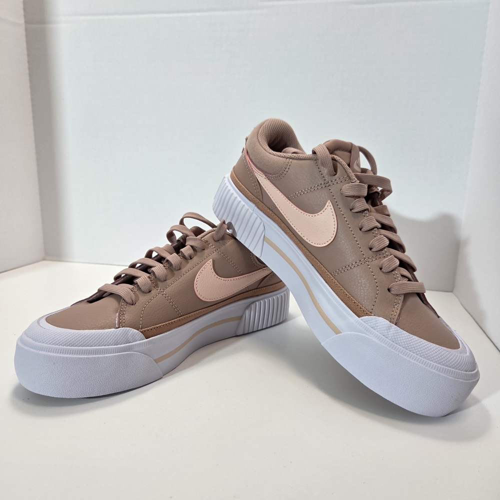 Nike Court Legacy Lift 7.5 White/Washed Coral Sneakers